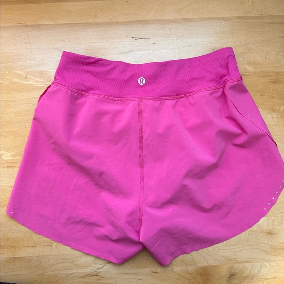 Sonic pink lululemon set, Wundertrain bra and fast and free shorts size 4 & 2 - Picture 4 of 6